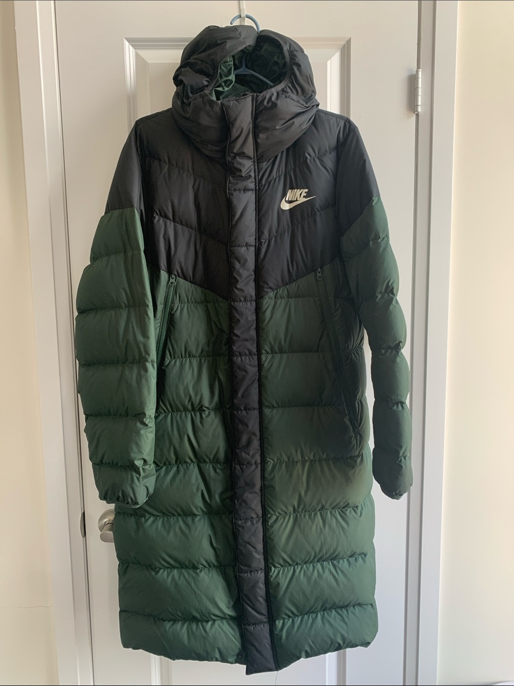 Nike Windrunner Downfilled Long Puffer Coat in Black and Dark Green